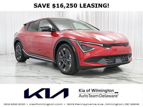 New 2025 Kia EV6 Light w/ Light LR Technology Package image 1