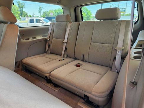 Used 2008 Chevrolet Suburban LS w/ Skid Plate Package AWD/4WD image 14