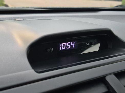 Used 2012 Toyota Camry LE FWD image 32