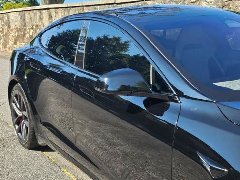 Used 2024 Tesla Model S Plaid AWD/4WD image 20