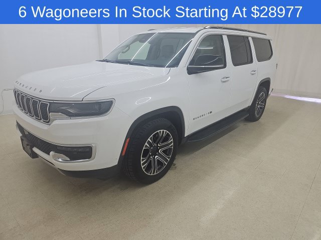 Used 2024 Jeep Wagoneer L Series II w/ Flexible Seating Group AWD/4WD image 1