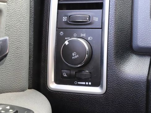 Used 2016 RAM 1500 Big Horn image 30