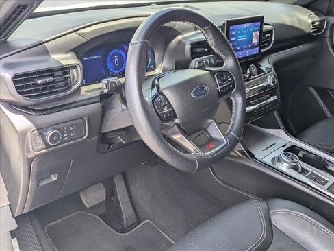 Used 2022 Ford Explorer ST w/ ST Street Pack RWD image 10
