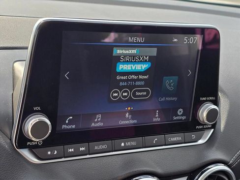 Used 2025 Nissan Sentra SV FWD image 21