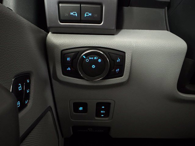 Used 2022 Ford F450 Limited w/ FX4 Off-Road Package AWD/4WD image 20
