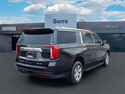 Used 2022 GMC Yukon XL SLE w/ Gmc Pro Safety Plus Package image 6