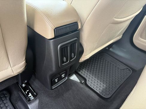 Used 2018 Jeep Compass Sport w/ Tech Group AWD/4WD image 35