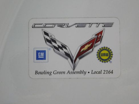 Used 2016 Chevrolet Corvette Stingray Convertible w/ 3LT Preferred Equipment Group RWD image 95