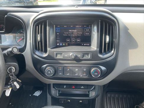 Used 2019 Chevrolet Colorado W/T w/ WT Convenience Package RWD image 21