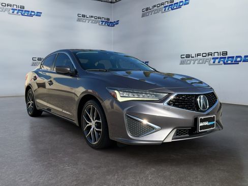 Used 2020 Acura ILX FWD image 3