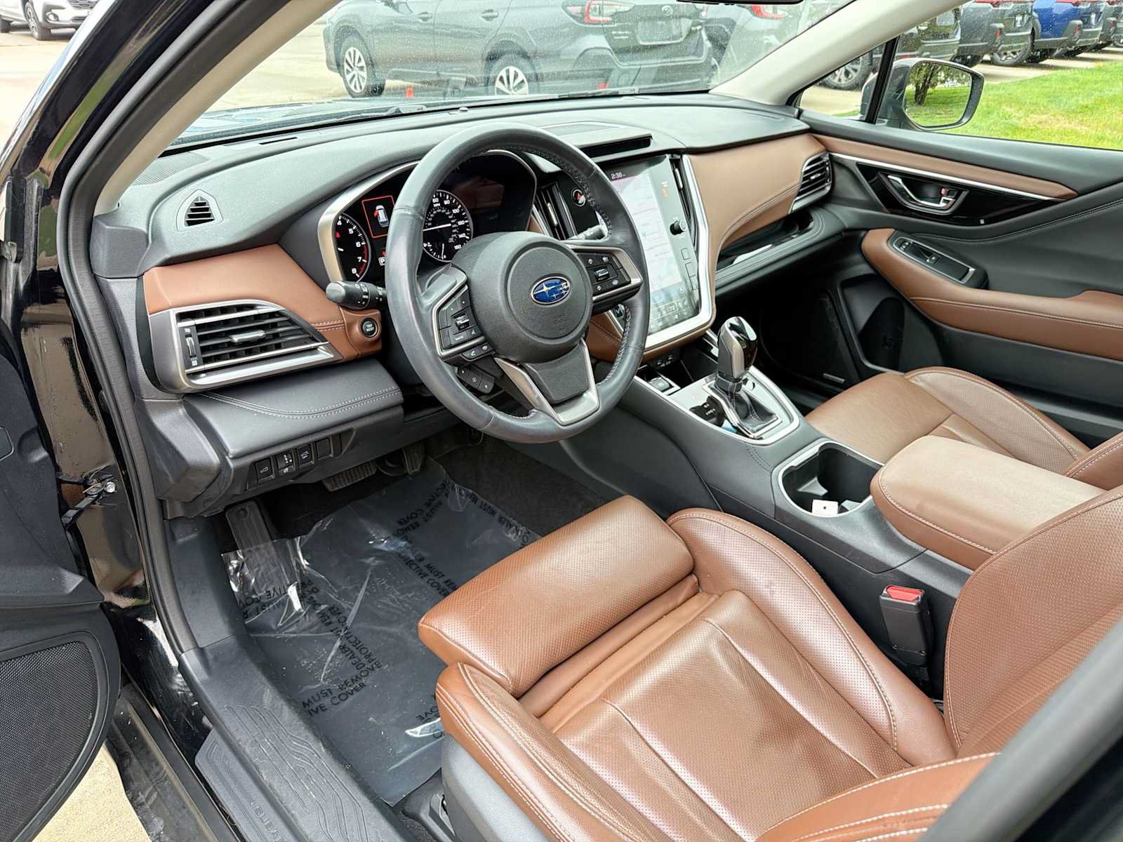 Certified 2022 Subaru Outback Onyx Edition AWD/4WD image 2
