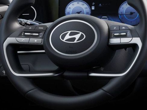 New 2025 Hyundai Elantra Limited w/ Cargo Package FWD image 15
