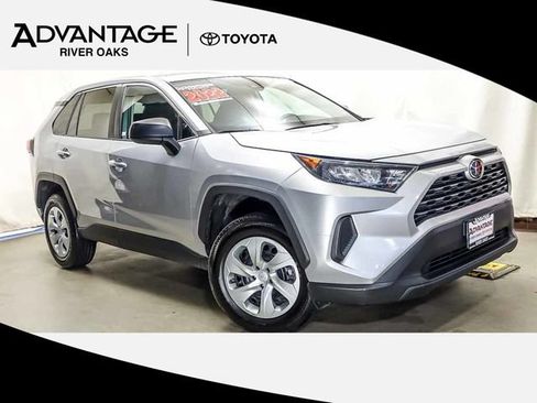 Certified 2022 Toyota RAV4 LE FWD image 1