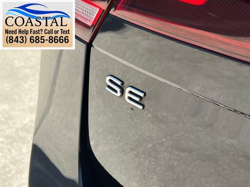Used 2023 Volkswagen Tiguan SE AWD/4WD image 27