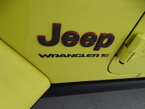 Certified 2024 Jeep Wrangler Unlimited Rubicon image 26