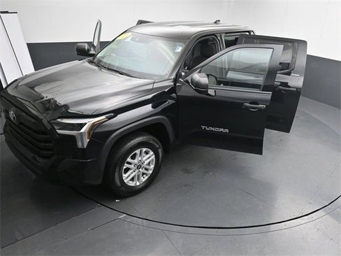 Used 2022 Toyota Tundra SR5 image 33