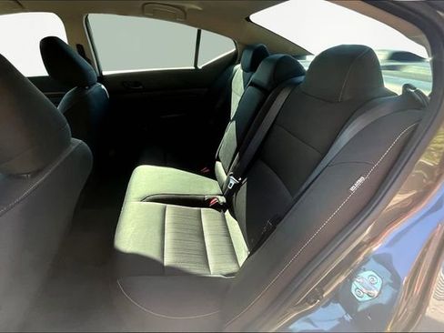 Used 2025 Nissan Altima 2.5 S image 16