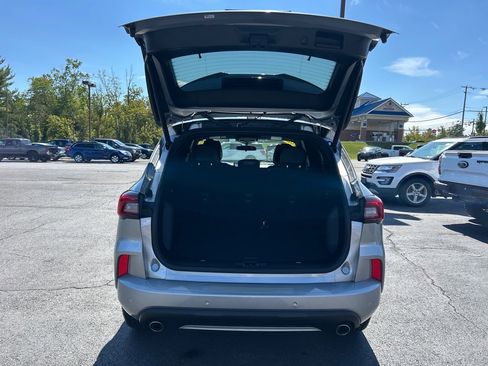 Used 2023 Ford Escape ST-Line w/ Tech Pack #1 image 13