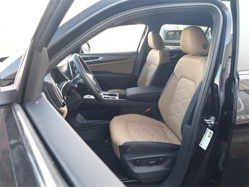 New 2026 Volkswagen Atlas Cross Sport SE image 8