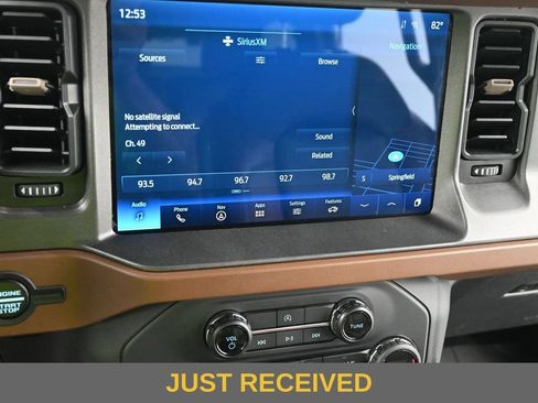 Certified 2024 Ford Bronco Outer Banks AWD/4WD image 11