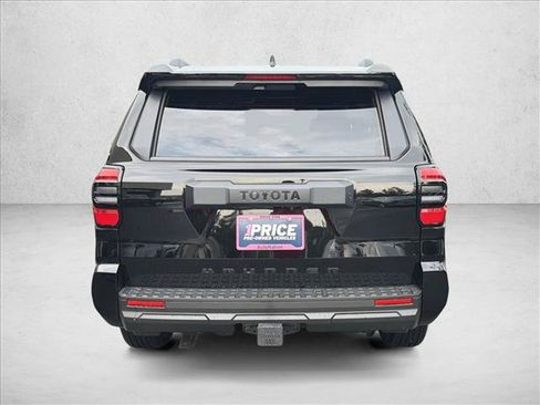 Used 2026 Toyota 4Runner SR5 AWD/4WD image 6