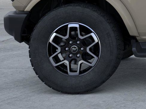 New 2025 Ford Bronco Outer Banks image 21