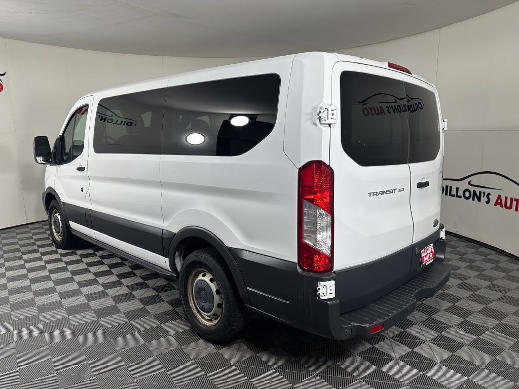 Used 2016 Ford Transit 150 XL RWD image 4
