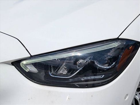 Used 2024 Mercedes-Benz C 300 4MATIC Sedan image 2
