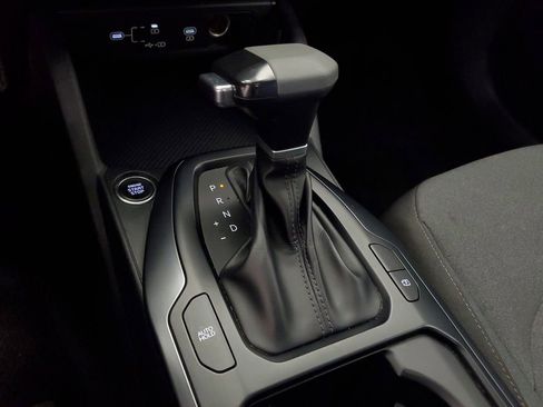 Used 2025 Kia K4 LXS image 24