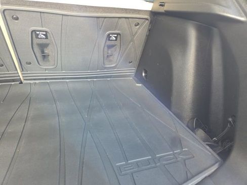 Used 2025 Buick Encore GX Sport Touring w/ Advanced Technology Package image 32