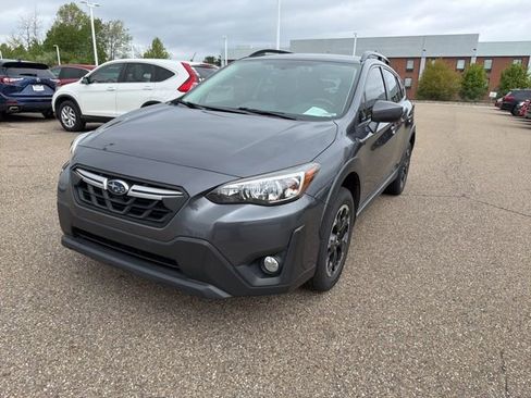 Used 2021 Subaru Crosstrek 2.0i Premium w/ Popular Package #2 AWD/4WD image 1