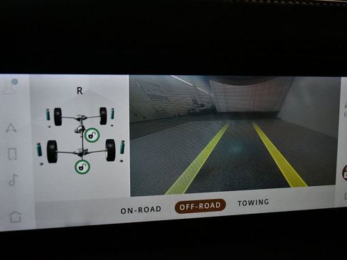 Used 2021 Land Rover Defender 110 X image 70