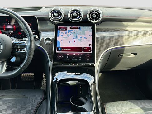 Used 2025 Mercedes-Benz GLC 43 AMG 4MATIC image 19