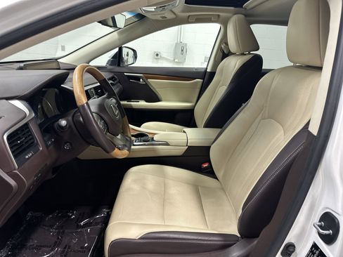 Used 2019 Lexus RX 350 AWD w/ Navigation Package image 16