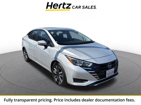 Used 2025 Nissan Versa SV FWD image 1