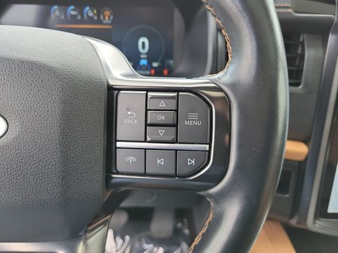 Used 2023 Ford Expedition Max Platinum RWD image 25