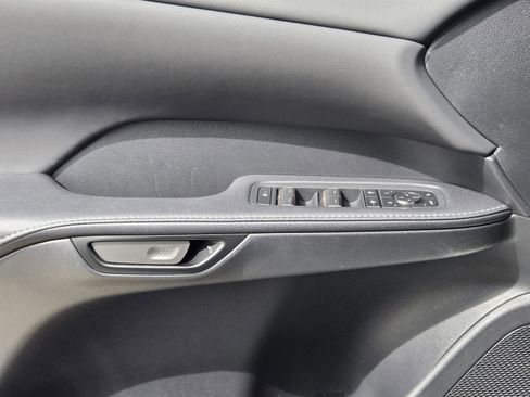 Used 2025 Lexus RX 350 Premium w/ Accessory Package (Z1) FWD image 19