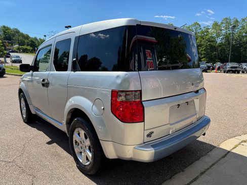 Used 2004 Honda Element LX image 5