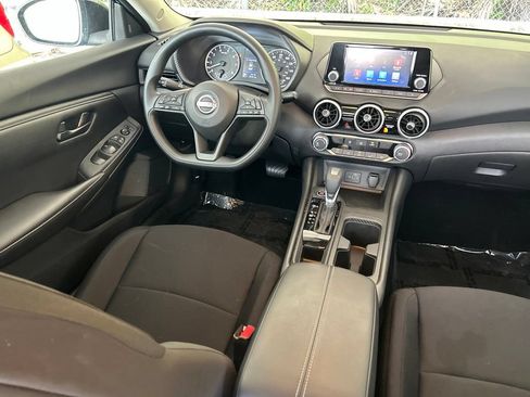Certified 2025 Nissan Sentra S FWD image 11