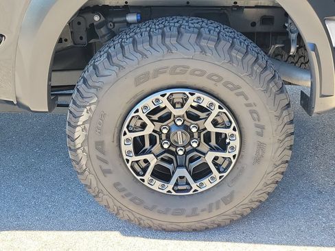 Used 2024 Ford F150 Raptor w/ Equipment Group 803A Raptor R AWD/4WD image 11