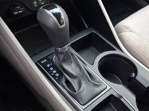 Used 2018 Hyundai Tucson SE image 14