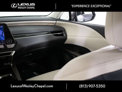 Certified 2023 Lexus RX 350 FWD w/ Accessory Package image 18