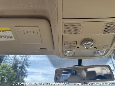 Used 2013 Volkswagen Passat TDI SEL Premium image 27