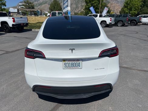 Used 2023 Tesla Model Y Long Range AWD/4WD image 9