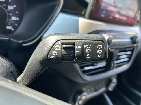 Used 2020 Ford Escape SEL AWD/4WD image 32