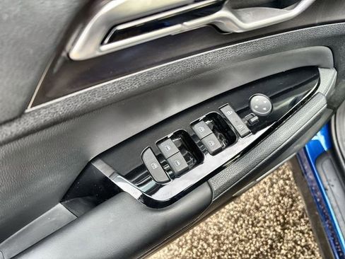 Certified 2023 Kia Sportage EX image 17