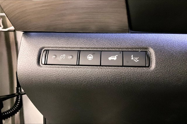 New 2025 Nissan Pathfinder Platinum w/ Lighting Package (N93) AWD/4WD image 29