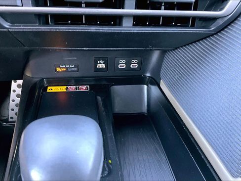 Certified 2025 Toyota Camry SE FWD image 34