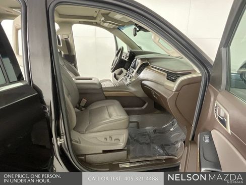 Used 2018 GMC Yukon Denali w/ Denali Ultimate Package AWD/4WD image 14