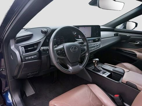 Certified 2022 Lexus ES 350 Ultra Luxury w/ Accessory Package 2 FWD image 25